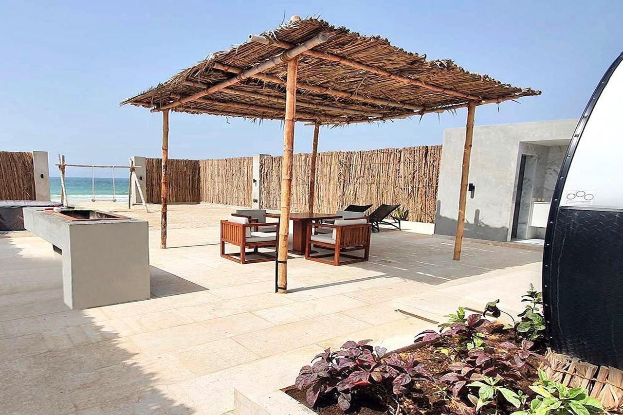 Caravana Beach Resort Al Zorah Ajman Exteriör bild